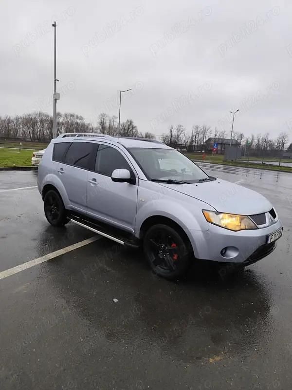 Second-hand Mitsubishi Outlander Instyle 140 CP (102 kW) 2007 Gri SUV