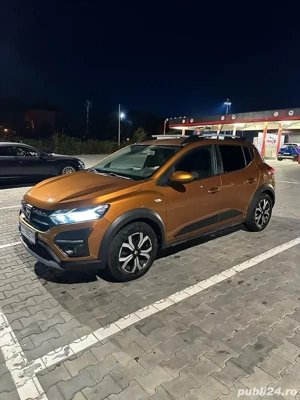 Utilizat 2021 Dacia Sandero Stepway Hatchback | 12.350 EUR (Puțin scump) - Imagine 1/4