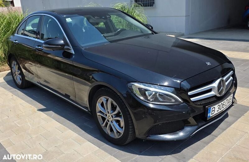 Negru Utilizat 2017 Mercedes C220 Berlinǎ | 19.900 EUR (Preț OK) - Imagine 1/4