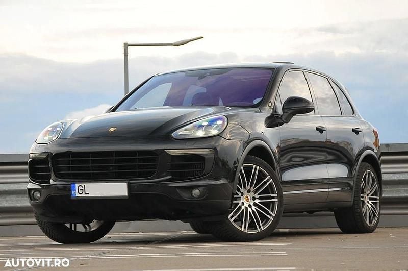 Second-hand Porsche Cayenne 262 CP (192 kW) 2016 Culoarenegru SUV