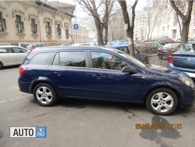 Second-hand Opel Astra Cosmo 150 CP (110 kW) 2006 Albastru Break