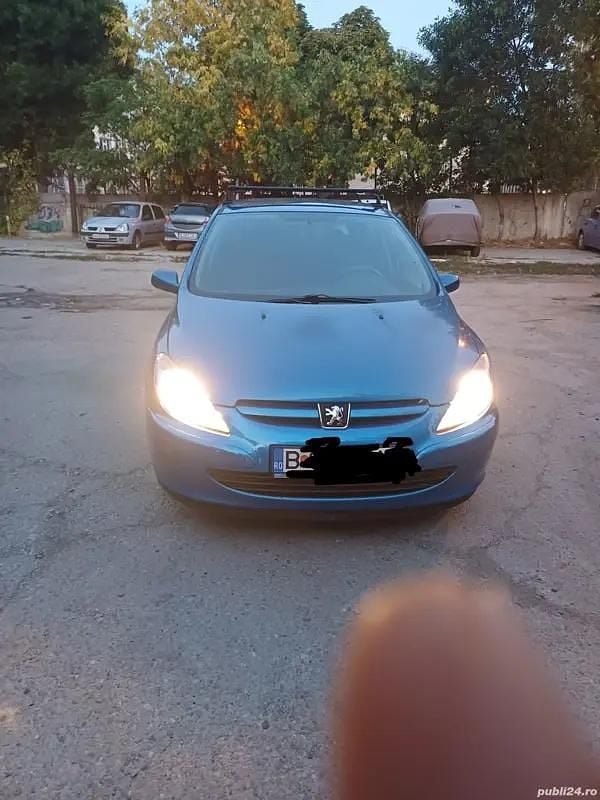 Utilizat 2004 Peugeot 307 Hatchback | 1.600 EUR (Scump) - Imagine 1/2