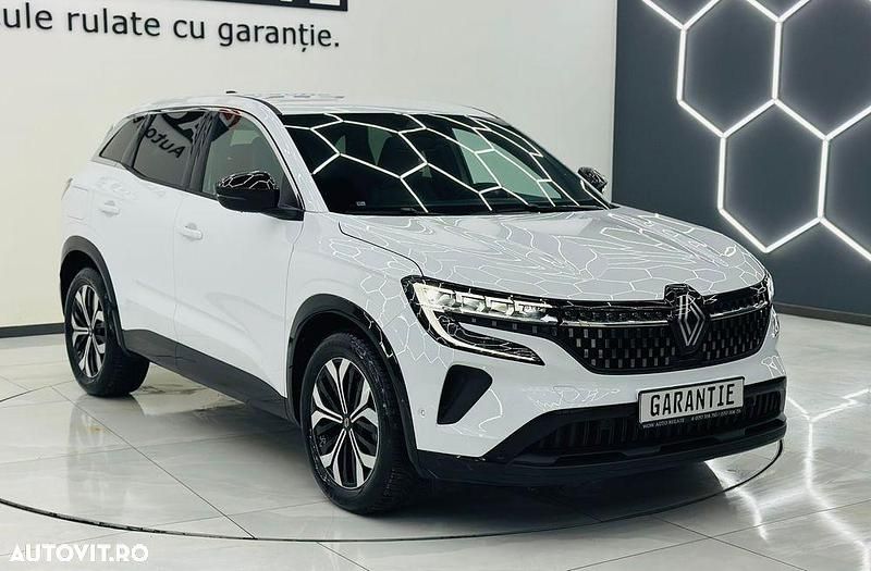 Second-hand Renault Austral 130 CP (95 kW) 2024 Culoarealb SUV