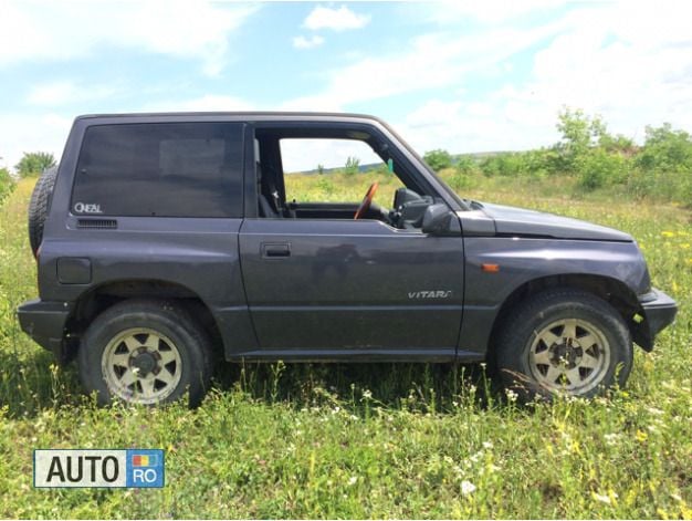 Utilizat 1996 Suzuki Vitara SUV | 2.100 EUR - Imagine 1/2
