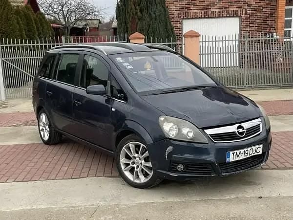 Second-hand 2007 Opel Zafira Monovolum | 1.100 EUR (Super Preț) - Imagine 1/4