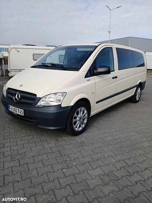 Culoarebej Utilizat 2014 Mercedes Vito Monovolum | 9.500 EUR (Super Preț) - Imagine 1/4