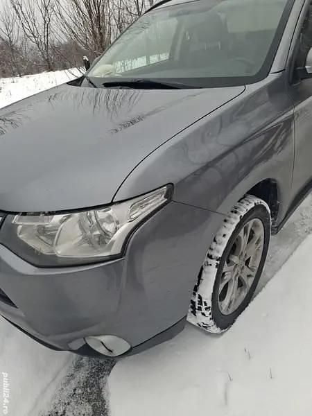 Utilizat 2013 Mitsubishi Outlander Instyle SUV | 10.900 EUR (Scump) - Imagine 1/4