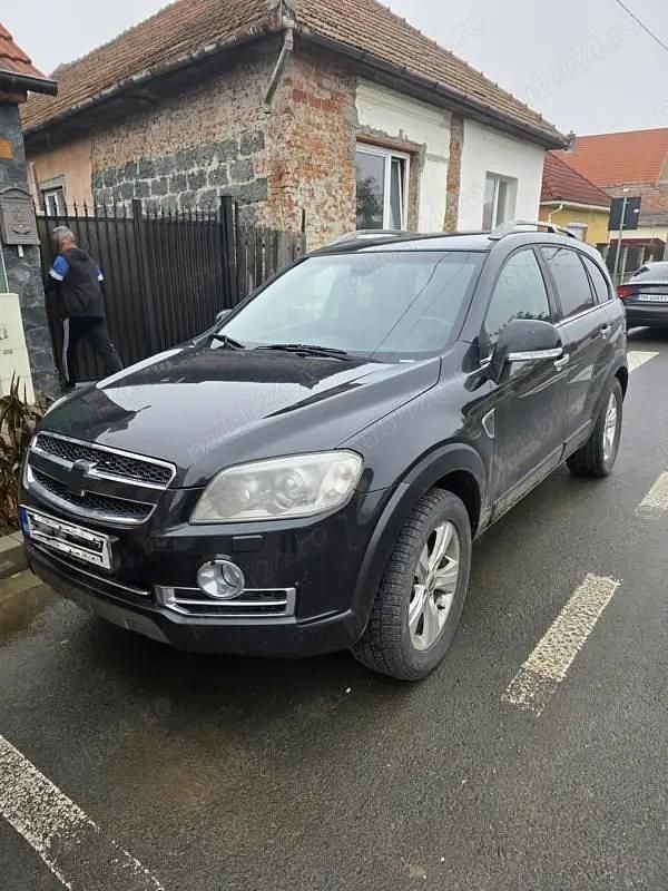 Second-hand Chevrolet Captiva 110 CP (80 kW) 2009 SUV