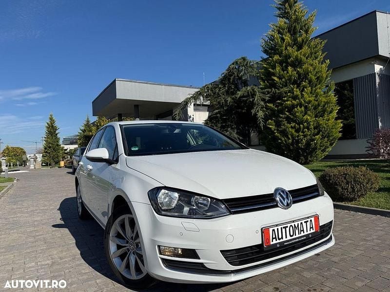 Culoarealb Utilizat 2015 VW Golf VII Comfortline Hatchback | 8.990 EUR (Preț OK) - Imagine 1/4