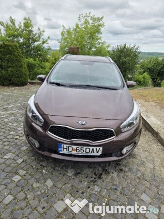 Utilizat 2014 Kia Ceed 2 Break | 7.450 EUR - Imagine 1/4