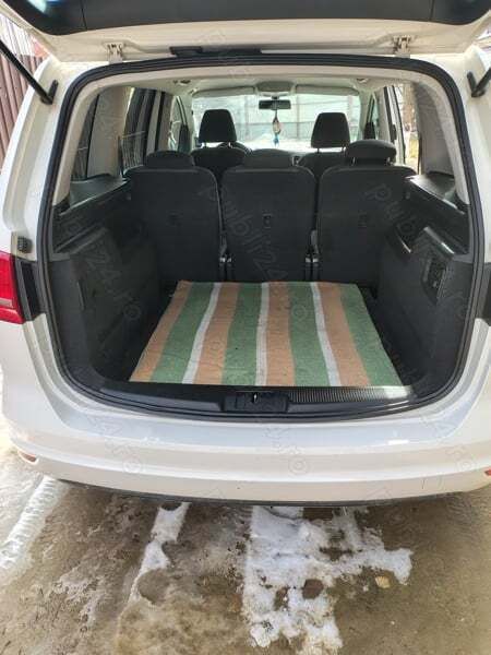 Second-hand VW Sharan 140 CP (102 kW) 2011 Monovolum