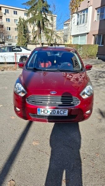 Utilizat 2018 Ford Ka Plus Ultimate Hatchback | 10.500 EUR - Imagine 1/4