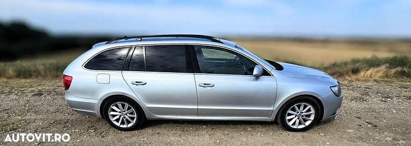 Gri Utilizat 2015 Skoda Superb GreenLine Break | 7.850 EUR (Preț OK) - Imagine 1/4