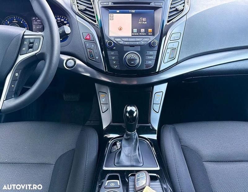 Culoarealb Utilizat 2015 Hyundai i40 Trend Break | 8.999 EUR (Preț OK) - Imagine 1/4