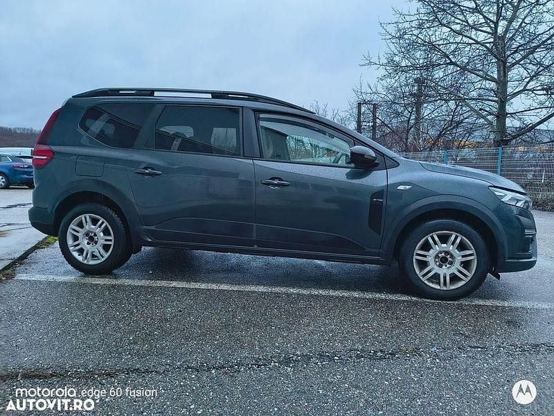 Second-hand Dacia Jogger Extreme 100 CP (73 kW) 2022 Culoaregri Monovolum