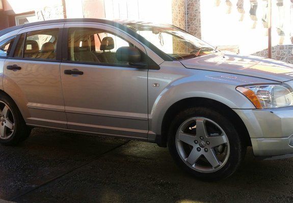 Second-hand Dodge Caliber SXT 137 CP (100 kW) 2008 Argintiu Hatchback