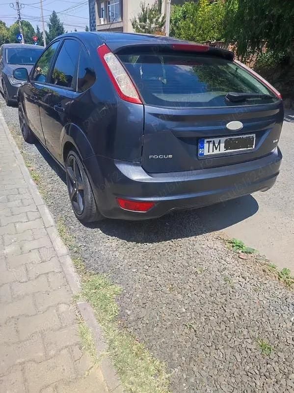 Second-hand Ford Focus 90 CP (66 kW) 2008 Gri Hatchback