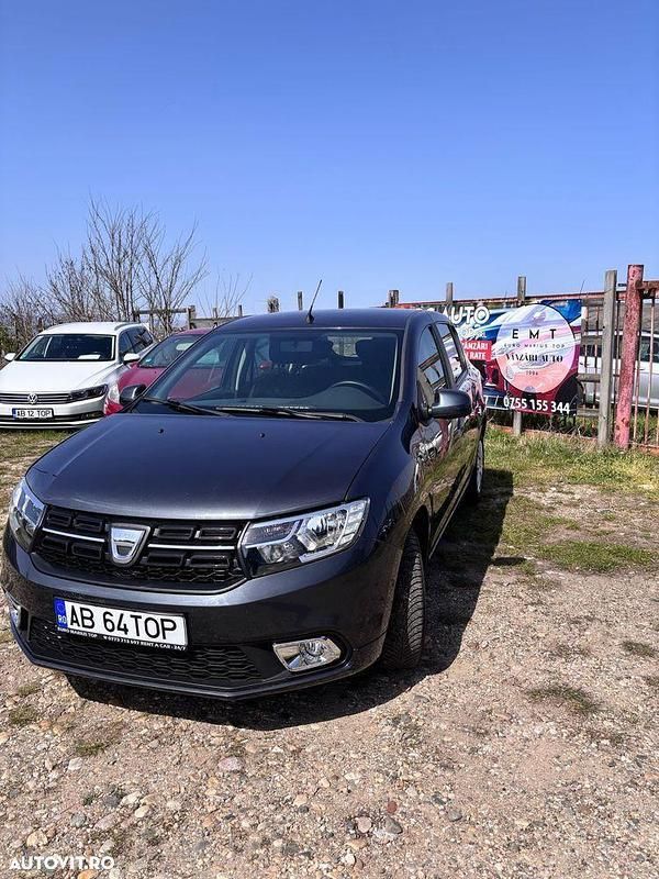 Negru Utilizat 2019 Dacia Sandero Hatchback | 6.000 EUR (Preț bun) - Imagine 1/4
