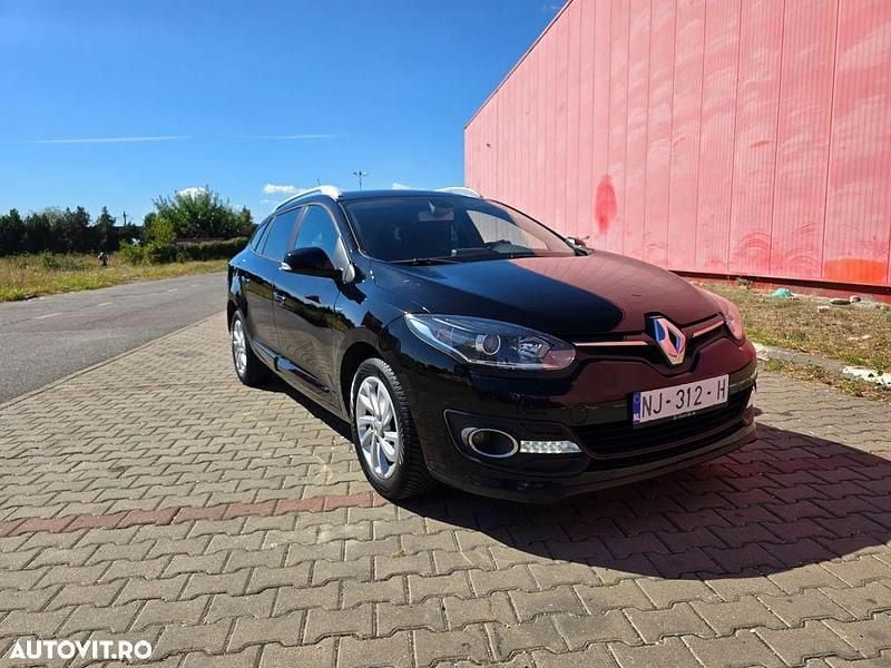 Culoarenegru Utilizat 2016 Renault Mégane GrandTour Break | 5.690 EUR (Preț bun) - Imagine 1/4