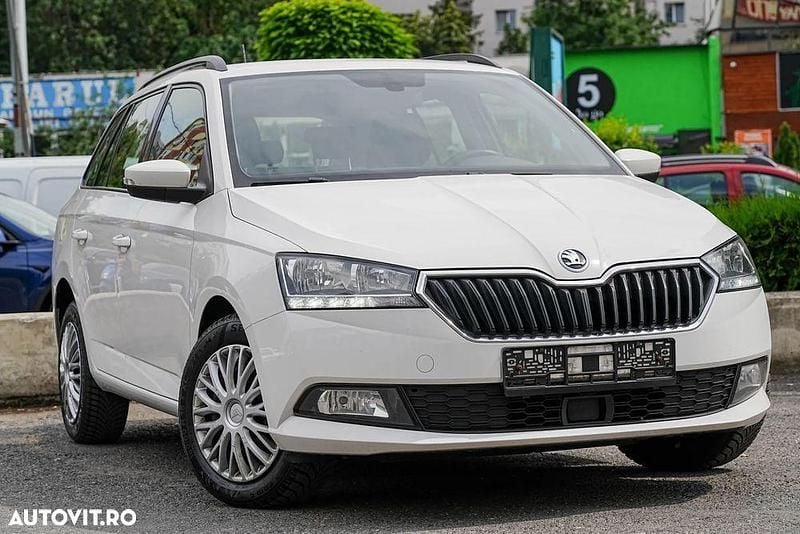 Culoarealb Second-hand 2021 Skoda Fabia Style Break | 7.980 EUR (Preț bun) - Imagine 1/3
