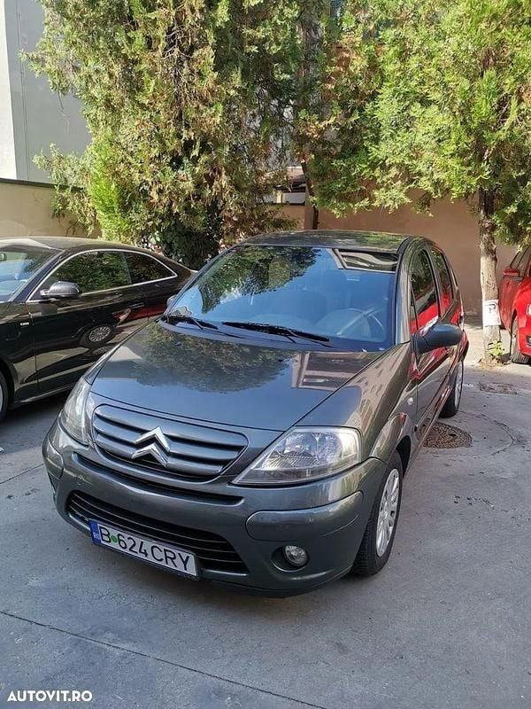 Culoareverde Utilizat 2009 Citroën C3 Hatchback | 2.300 EUR - Imagine 1/4