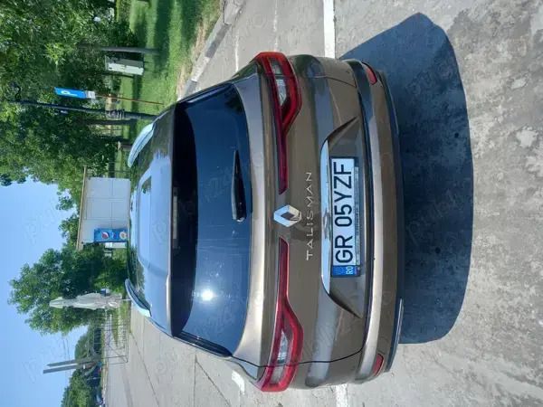 Utilizat 2016 Renault Talisman Break | 11.000 EUR (Preț OK) - Imagine 1/4