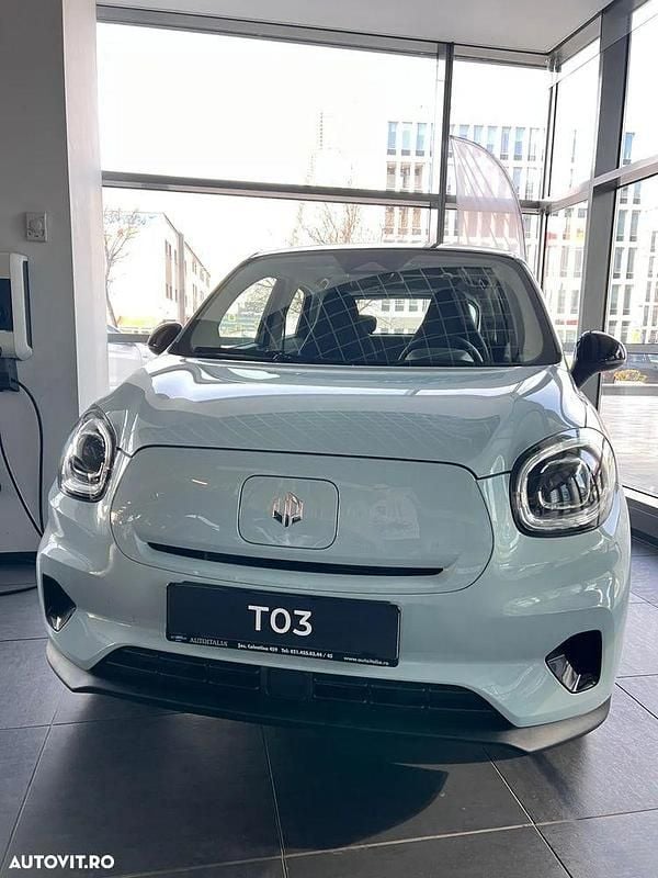 Albastru Nouă 2024 Leapmotor T03 Hatchback | 11.798 EUR - Imagine 1/4