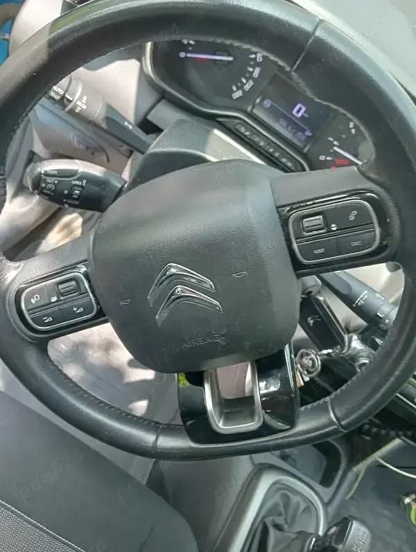 Utilizat 2018 Citroën C3 Aircross SUV | 7.500 EUR - Imagine 1/4