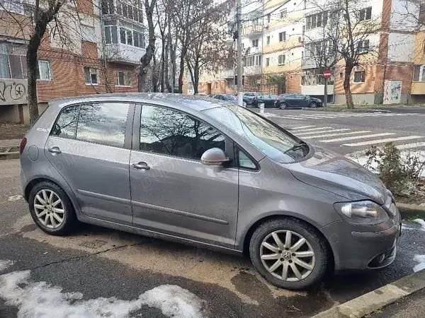 Second-hand VW Golf IV 105 CP (77 kW) 2006 Hatchback