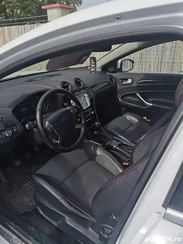 Alb Utilizat 2010 Ford Mondeo Break | 3.500 EUR (Preț OK) - Imagine 1/4
