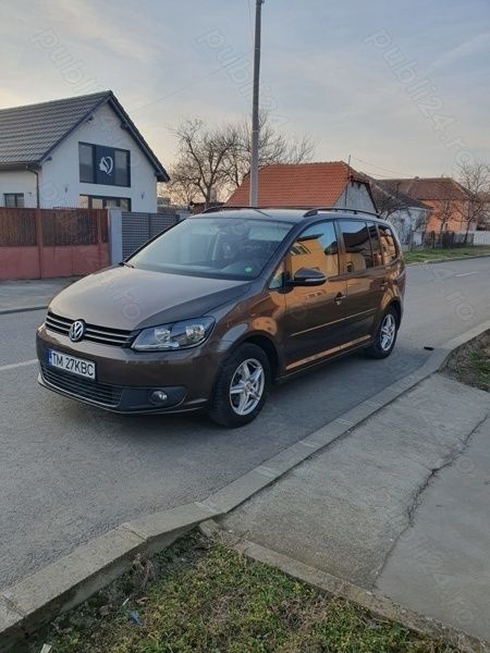 Utilizat 2011 VW Touran Monovolum | 6.500 EUR (Puțin scump) - Imagine 1/4