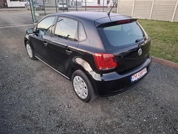 Second-hand VW Polo Team 69 CP (50 kW) 2012 Culoarenegru Hatchback