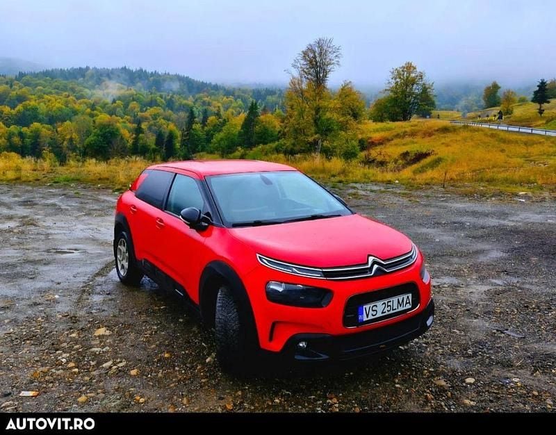 Second-hand Citroën C4 Live 110 CP (80 kW) 2018 Culoarerosu SUV