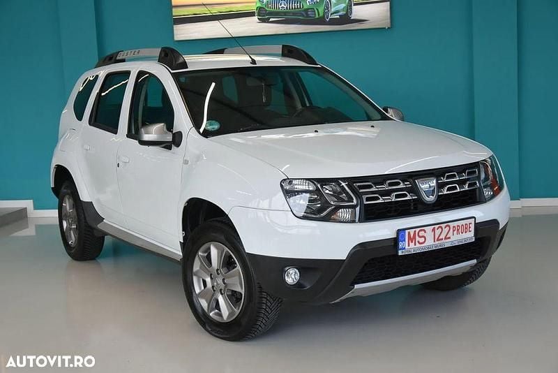 Second-hand Dacia Duster Prestige 109 CP (80 kW) 2015 Culoarealb SUV