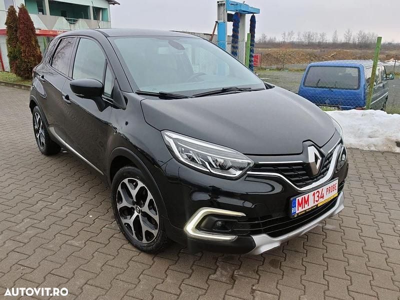 Culoarenegru Second-hand 2018 Renault Captur Intens SUV | 8.990 EUR (Preț OK) - Imagine 1/4