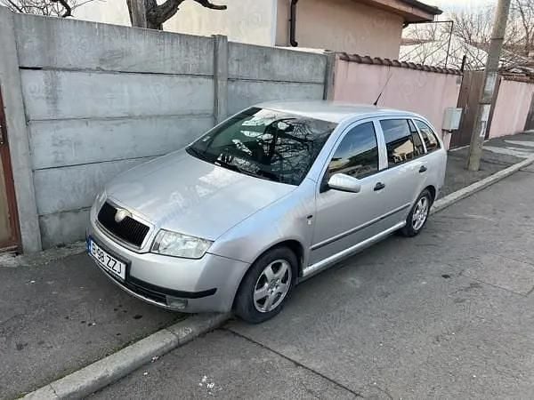 Gri Utilizat 2001 Skoda Fabia Hatchback | 700 EUR (Preț OK) - Imagine 1/4