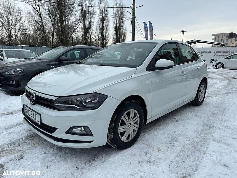 Second-hand VW Polo 80 CP (58 kW) 2021 Culoarealb Hatchback