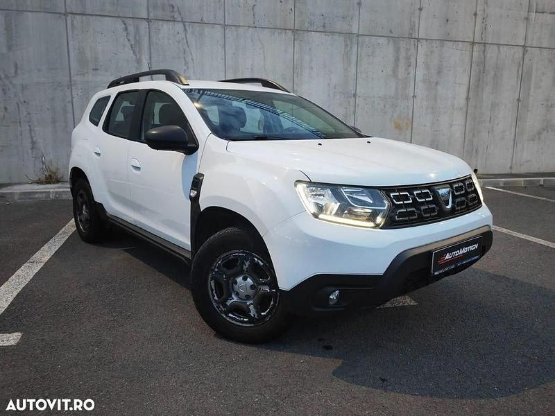 Culoarealb Utilizat 2021 Dacia Duster Comfort SUV | 13.400 EUR (Preț bun) - Imagine 1/4