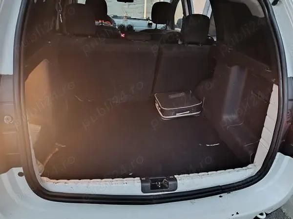 Utilizat 2012 Dacia Duster SUV | 5.500 EUR - Imagine 1/4
