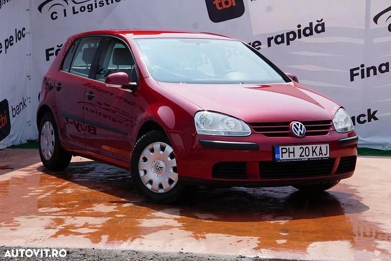 Culoarerosu Utilizat 2005 VW Golf IV Comfortline Hatchback | 3.150 EUR (Puțin scump) - Imagine 1/4