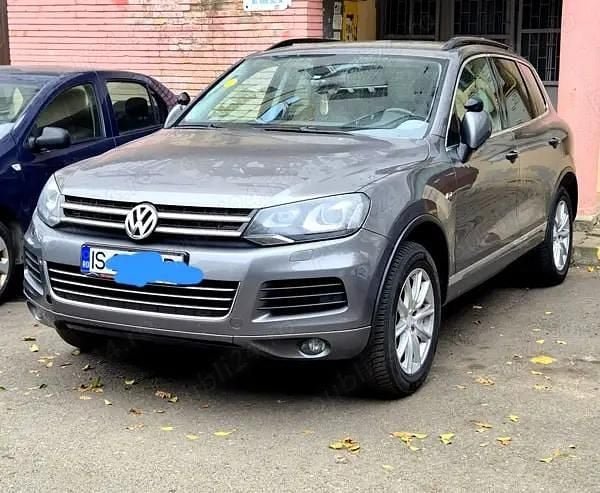 Gri Utilizat 2012 VW Touareg SUV | 10.500 EUR - Imagine 1/4