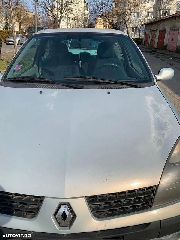 Culoaregri Utilizat 2001 Renault Clio II Campus Hatchback | 1.350 EUR (Preț OK) - Imagine 1/4