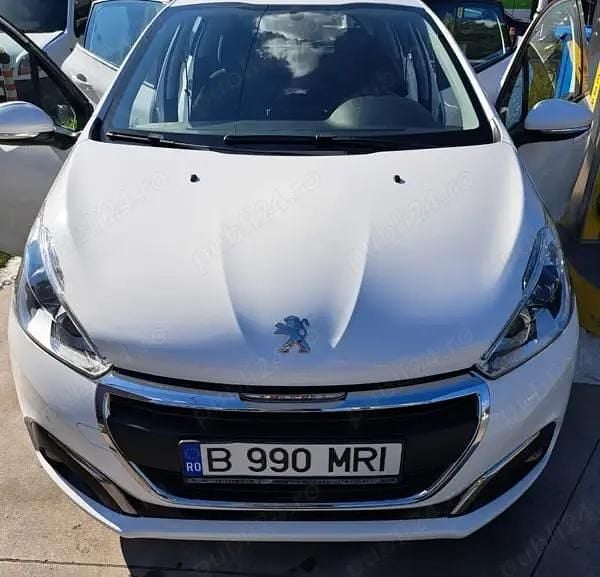 Utilizat 2018 Peugeot 208 Hatchback | 7.000 EUR (Preț OK) - Imagine 1/4