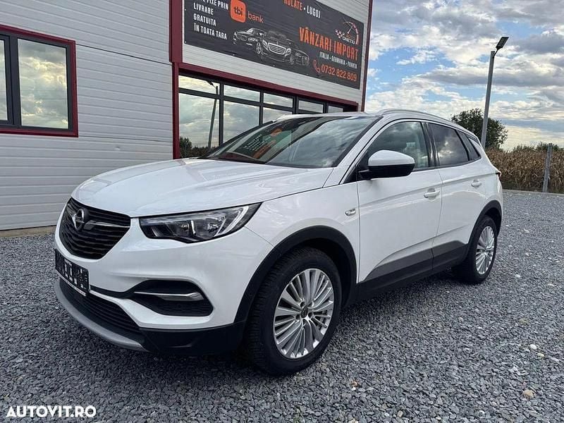Culoarealb Utilizat 2019 Opel Grandland X Business Elegance SUV | 11.450 EUR (Super Preț) - Imagine 1/4