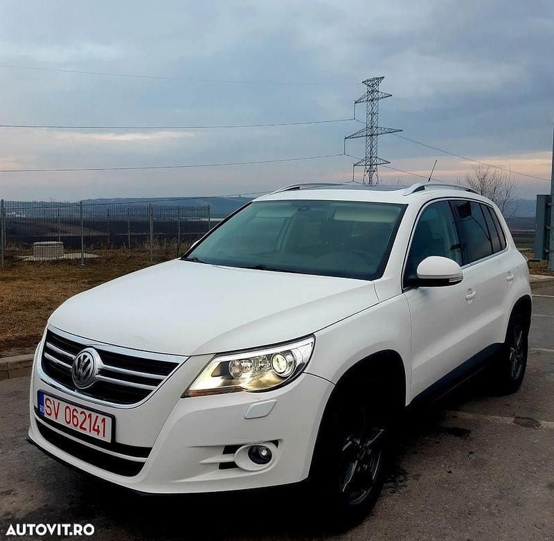 Alb Utilizat 2011 VW Tiguan Sportline SUV | 9.390 EUR (Preț OK) - Imagine 1/4