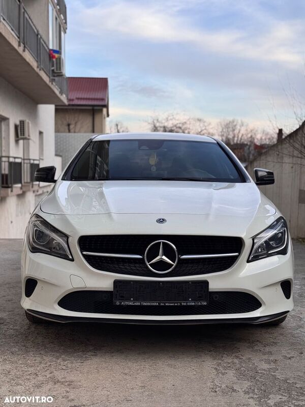 Alb Utilizat 2017 Mercedes CLA200 Coupe | 17.300 EUR (Super Preț) - Imagine 1/4