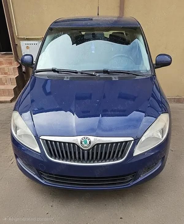 Albastru Second-hand 2011 Skoda Fabia Hatchback | 3.500 EUR (Preț OK) - Imagine 1/2