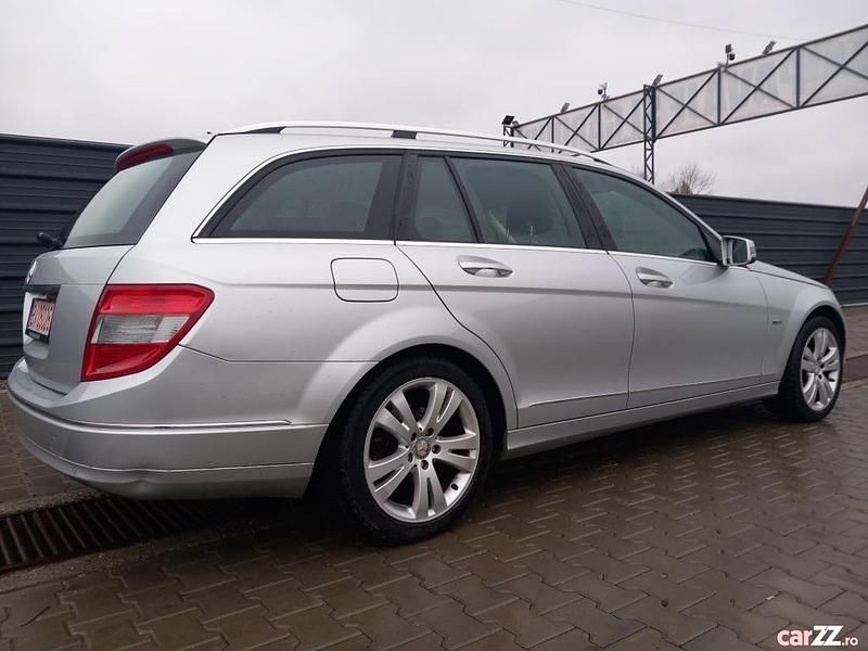 Second-hand Mercedes C180 Avantgarde 155 CP (114 kW) 2010 Argintiu Break