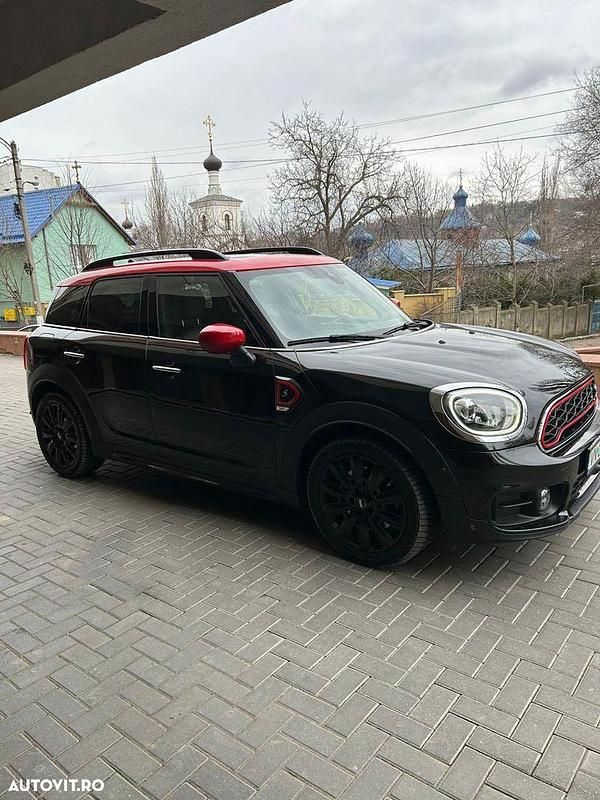 Second-hand Mini Countryman 192 CP (141 kW) 2018 Culoarenegru SUV