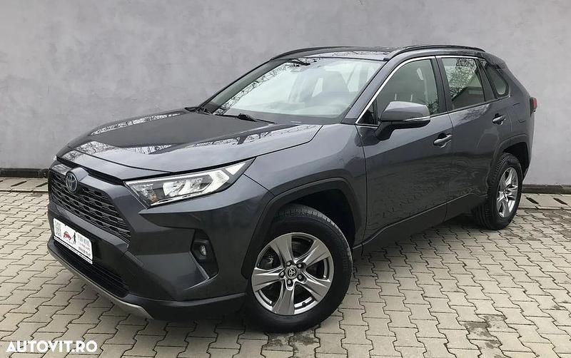 Second-hand Toyota RAV4 Hybrid Style 222 CP (163 kW) 2022 Culoaregri SUV
